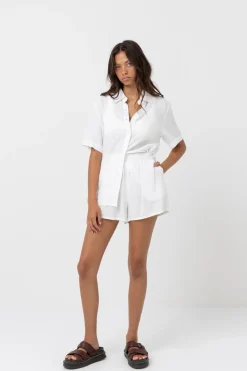 Women Rhythm Classic Beach Short