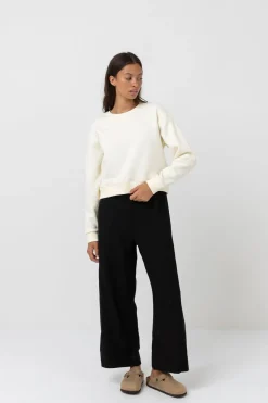 Women Rhythm Classic Crew Neck Fleece Antique White