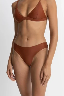 Women Rhythm Classic Holiday Pant