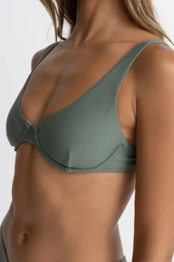 Women Rhythm Classic Underwire Top