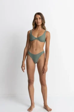 Women Rhythm Classic Underwire Top