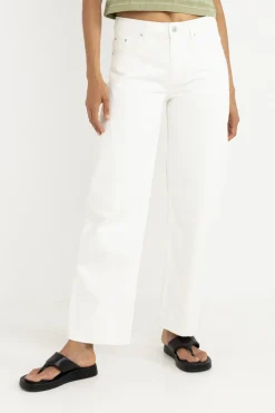 Women Rhythm Low-Rise Barrel Denim Pant