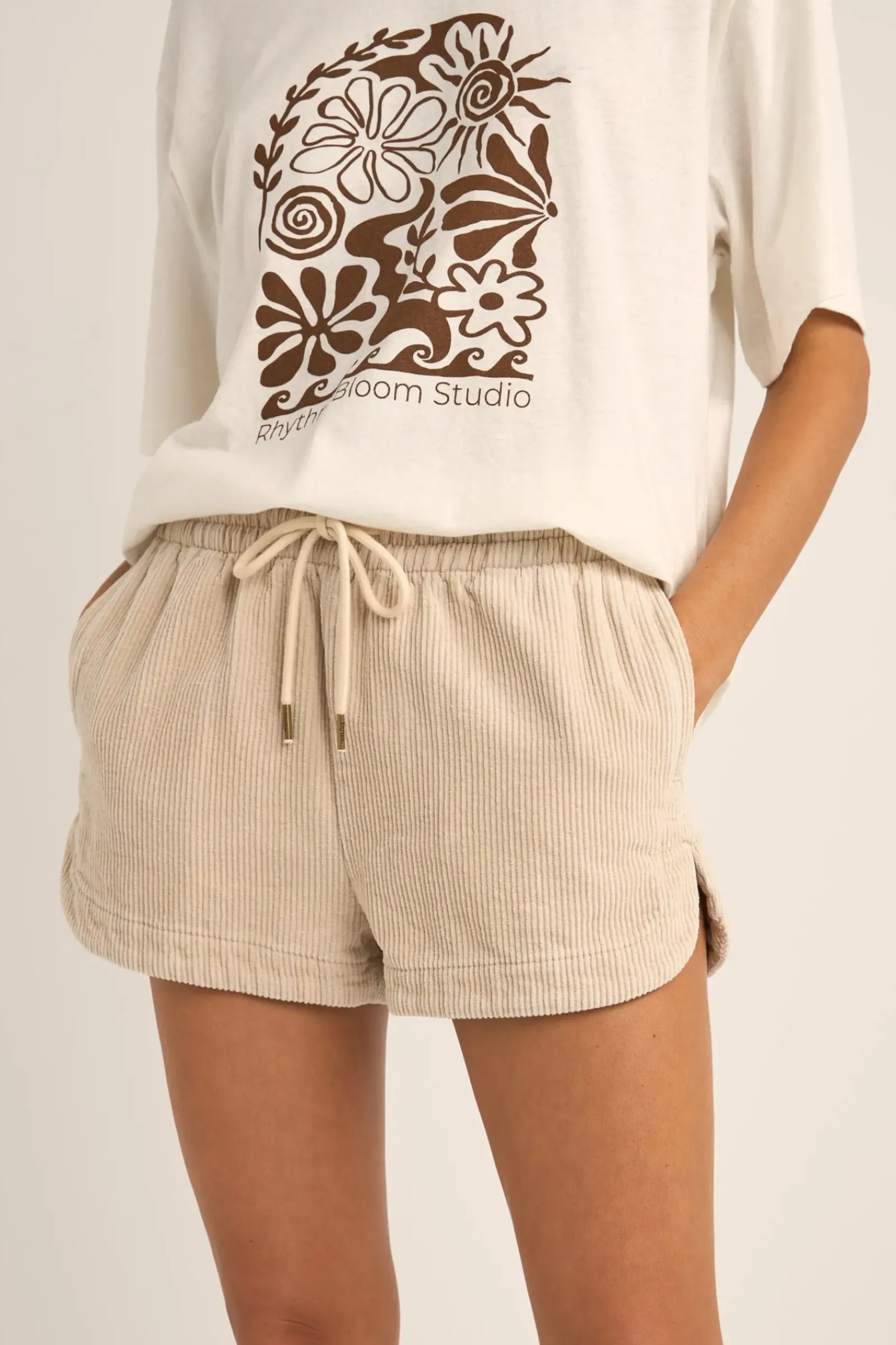 Women Rhythm Mazzy Corduroy Short