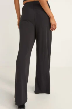 Women Rhythm Track Pant